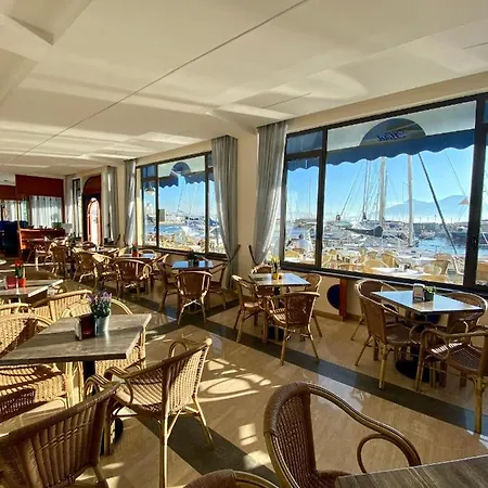 Hotel Transatlantico Napels