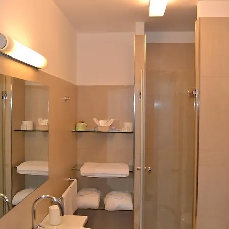 Hotel Transatlantico 2*