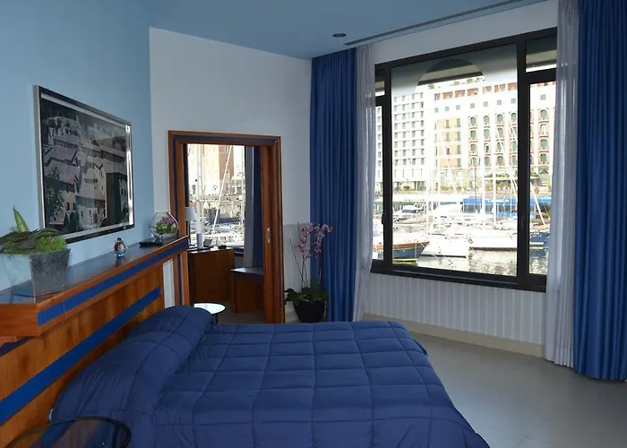 Transatlantico Hotel Napoli