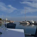 Transatlantico Hotel 2*