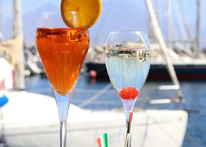 Отель Transatlantico Неаполь